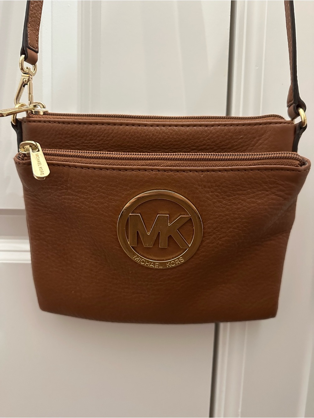 Vintage Michael Kors Tan Pebble Leather MK Circle Logo Crossbody